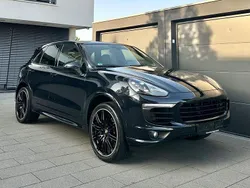 Blau Gebraucht 2015 Porsche Cayenne SUV | 37.400 € (Teuer)