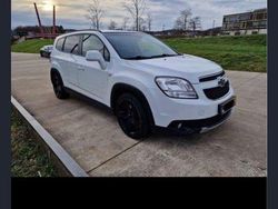 Weiß Gebraucht 2013 Chevrolet Orlando LT Van / Kleinbus | 7.000 € (Fairer Preis)