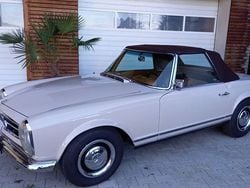 Beige Gebraucht 1967 Mercedes W113 Cabrio | 155.000 €
