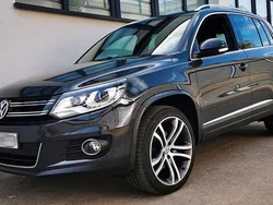 Grau Gebraucht 2015 VW Tiguan LOUNGE SUV | 12.500 € (Guter Preis)