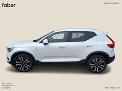 Weiß Gebraucht 2021 Volvo XC40 Inscription SUV | 28.900 € (Guter Preis)