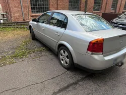 Grau Gebraucht 2002 Opel Vectra Limousine | 950 € (Guter Preis)