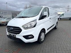 Weiß Gebraucht 2022 Ford 300 Trend Van / Kleinbus | 18.850 €