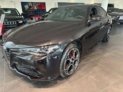 Nero vulcano Gebraucht 2023 Alfa Romeo Giulia Competizione Limousine | 35.990 € (Guter Preis)