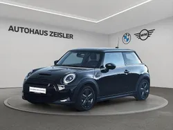 Schwarz Gebraucht 2023 Mini Cooper SE Premium Plus Kleinwagen | 21.320 € (Fairer Preis)