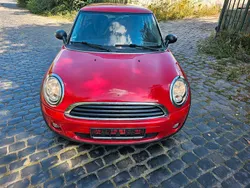 Rot Gebraucht 2009 Mini Cooper Kleinwagen | 700 € (Superpreis)