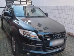 Schwarz Gebraucht 2007 Audi Q7 S-Line SUV | 8.500 € (Etwas zu teuer)