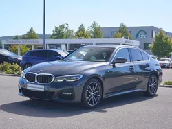 Mineralgrau Gebraucht 2021 BMW 320 M Sport Limousine | 29.980 € (Guter Preis)