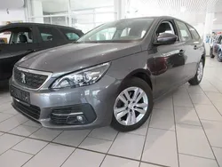 Platiniumgrau Gebraucht 2021 Peugeot 308 Active Kombi | 12.210 € (Guter Preis)