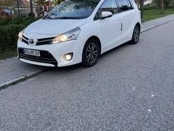 Gebraucht 2014 Toyota Verso Van / Kleinbus | 8.500 € (Etwas zu teuer)