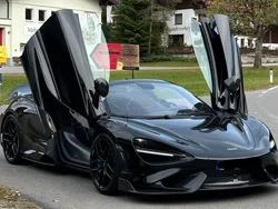 Schwarz Gebraucht 2022 McLaren 765LT Coupé | 489.000 €