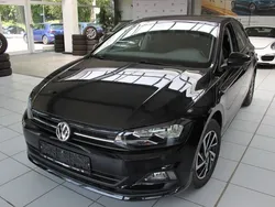 Deep black perleffekt Gebraucht 2019 VW Polo Join Limousine | 13.690 € (Fairer Preis)