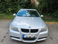 Silber Gebraucht 2006 BMW 320 M Sport Limousine | 5.150 € (Fairer Preis)