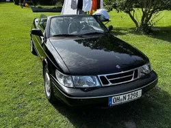 Saab 900