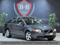 Grau Gebraucht 2009 Volvo S40 Kinetic Limousine | 4.990 € (Fairer Preis)