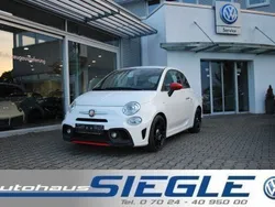 Colore esterno (gara weiß) Gebraucht 2017 Abarth 595 Pista Kleinwagen | 12.480 € (Fairer Preis)