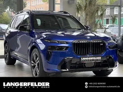 Marina bay blau metallic Gebraucht 2023 BMW X7 M Sport SUV | 104.999 €
