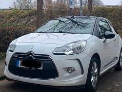 Weiß Gebraucht 2013 Citroën DS3 Cabriolet Cabrio | 3.990 €