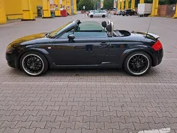 Schwarz Gebraucht 2001 Audi TT Roadster Cabrio | 4.950 € (Fairer Preis)