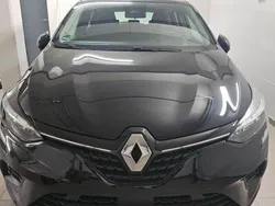 Schwarz Gebraucht 2021 Renault Clio V Experience Kleinwagen | 15.100 € (Fairer Preis)