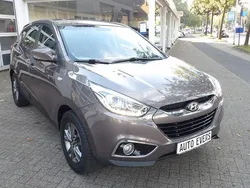 Braun Gebraucht 2013 Hyundai ix35 Edition SUV | 7.650 € (Fairer Preis)