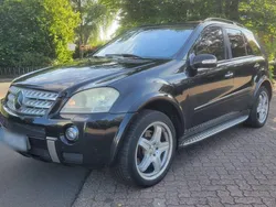 Schwarz Gebraucht 2007 Mercedes ML420 SUV | 3.799 €