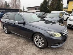 Grau Gebraucht 2016 Mercedes E200 Avantgarde Limousine | 6.999 € (Teuer)