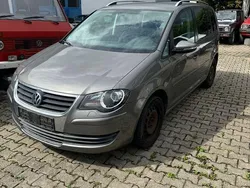 Grau Gebraucht 2009 VW Touran Freestyle Van / Kleinbus | 3.000 € (Guter Preis)