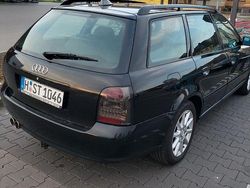 Schwarz Gebraucht 2001 Audi A4 Kombi | 1.700 € (Fairer Preis)