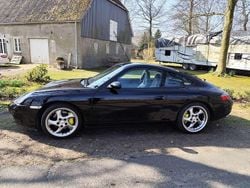 Schwarz Gebraucht 2000 Porsche 911 Carrera 4 Coupé | 25.996 € (Superpreis)