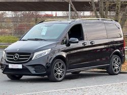 Obsidianschwarz Gebraucht 2017 Mercedes V250 AMG line Van / Kleinbus | 26.061 € (Fairer Preis)