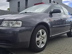 Grau Gebraucht 1999 Audi A3 | 990 € (Superpreis)