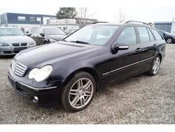 Schwarz Gebraucht 2005 Mercedes C320 Sport Edition Kombi | 4.798 € (Fairer Preis)