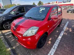 Rot Gebraucht 2006 Daihatsu Sirion Kleinwagen | 1.200 €
