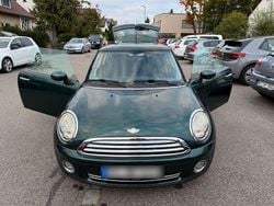 Grün Gebraucht 2008 Mini Cooper Kleinwagen | 3.200 € (Fairer Preis)