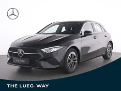 Schwarz metalliclack kosmossch Gebraucht 2024 Mercedes A200 Progressive Limousine | 28.225 € (Guter Preis)