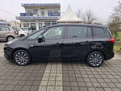 Schwarz Gebraucht 2018 Opel Zafira Van / Kleinbus | 9.950 € (Guter Preis)