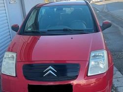 Rot Gebraucht 2007 Citroën C2 Kleinwagen | 3.300 €