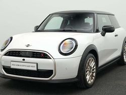 Weiß Gebraucht 2024 Mini Cooper S Favoured Kleinwagen | 29.111 € (Fairer Preis)