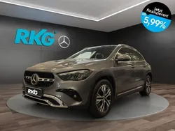Grau Gebraucht 2024 Mercedes GLA220 Progressive SUV | 46.570 € (Etwas zu teuer)