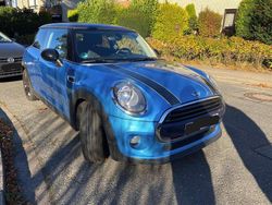 Blau Gebraucht 2017 Mini Cooper Kleinwagen | 12.500 € (Guter Preis)