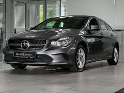 Grau Gebraucht 2018 Mercedes CLA180 Shooting Brake Kombi | 18.880 € (Fairer Preis)