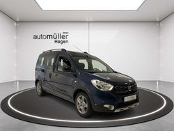 Blau cosmos Gebraucht 2018 Dacia Dokker Celebration Van | 9.490 € (Fairer Preis)