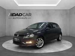 Grau Gebraucht 2016 VW Polo Highline Limousine | 11.490 € (Etwas zu teuer)