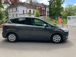 Grau Gebraucht 2017 Ford C-MAX Titanium Van / Kleinbus | 13.400 € (Etwas zu teuer)