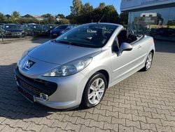 Grau Gebraucht 2008 Peugeot 207 CC Sport Cabrio | 3.995 € (Fairer Preis)