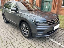 Grau Gebraucht 2019 VW Tiguan Allspace Highline SUV | 28.490 € (Superpreis)