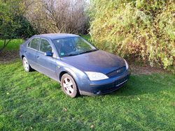 Blau Gebraucht 2002 Ford Mondeo Limousine | 1.250 € (Fairer Preis)