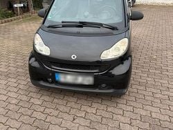 Schwarz Gebraucht 2009 Smart ForTwo Coupé Coupé | 3.700 € (Fairer Preis)