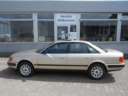 Beige Gebraucht 1991 Audi 100 Limousine | 7.900 €